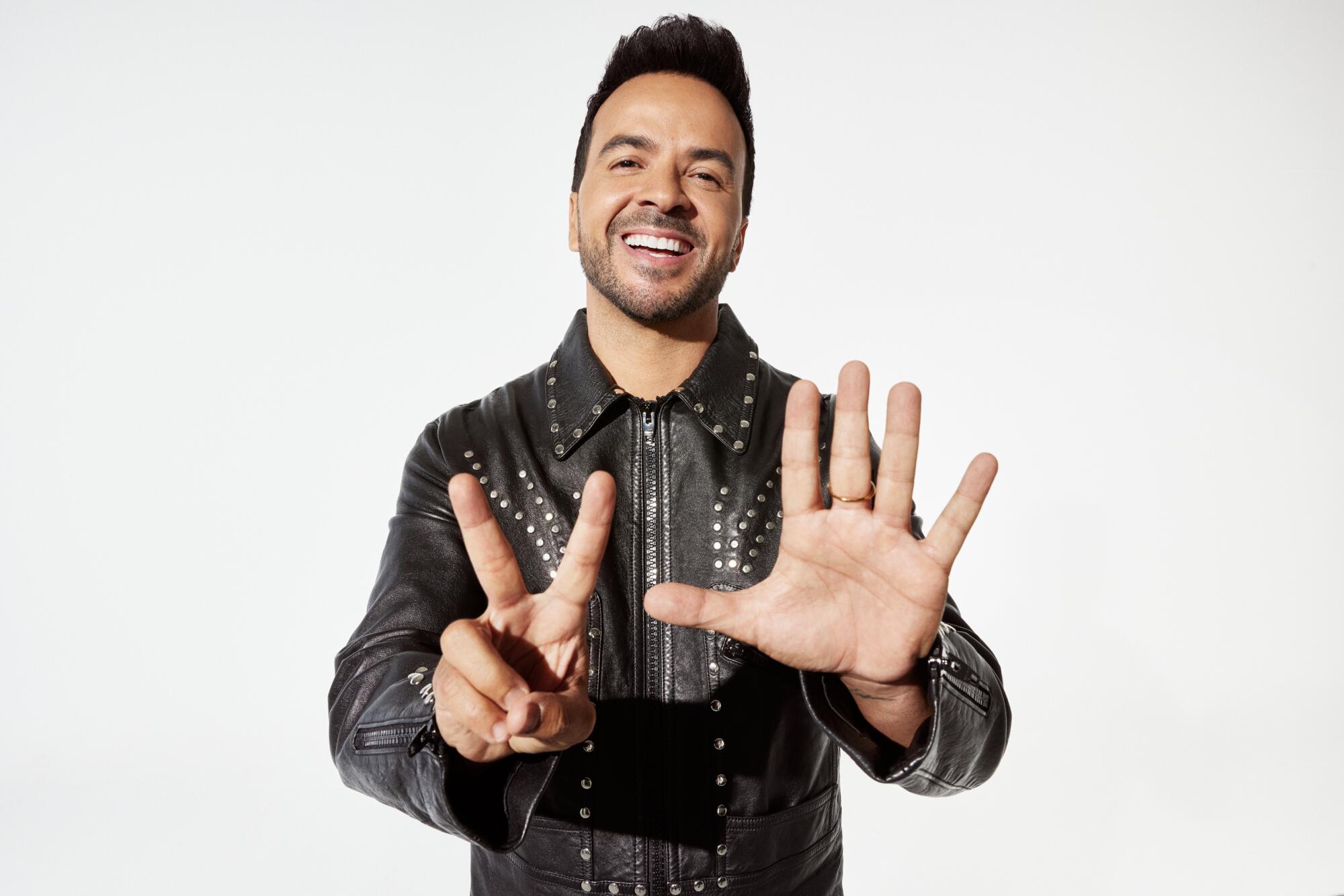 No son siete, sino seis los conciertos que hará Luis Fonsi