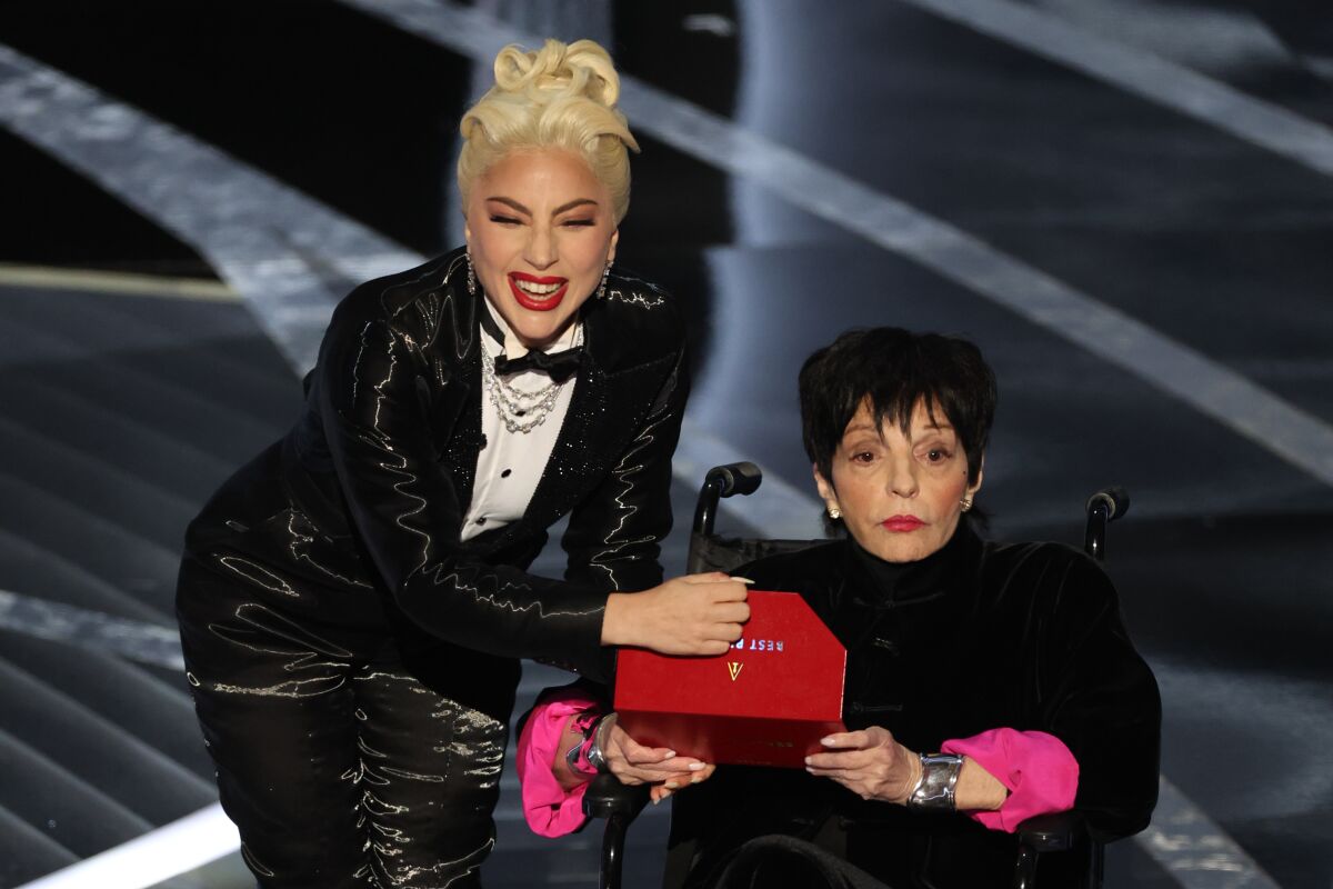 Lady Gaga and Liza Minnelli during the show at the 94th Academy Awards
