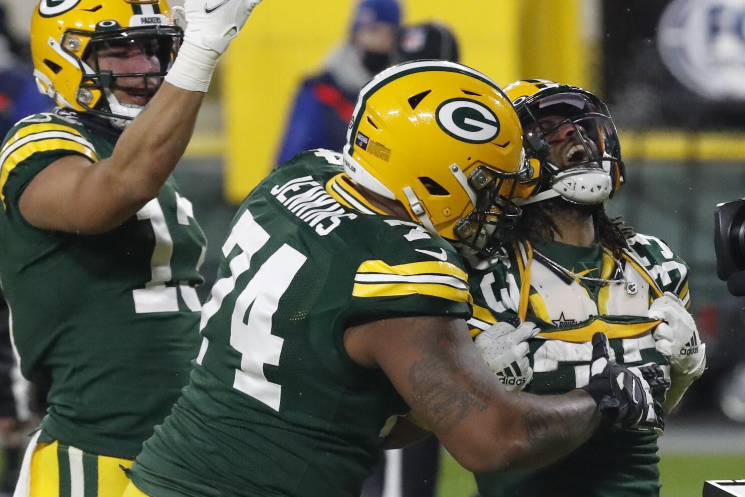 As David Bakhtiari works his way back, Packers know they might have to  protect star tackle from himself