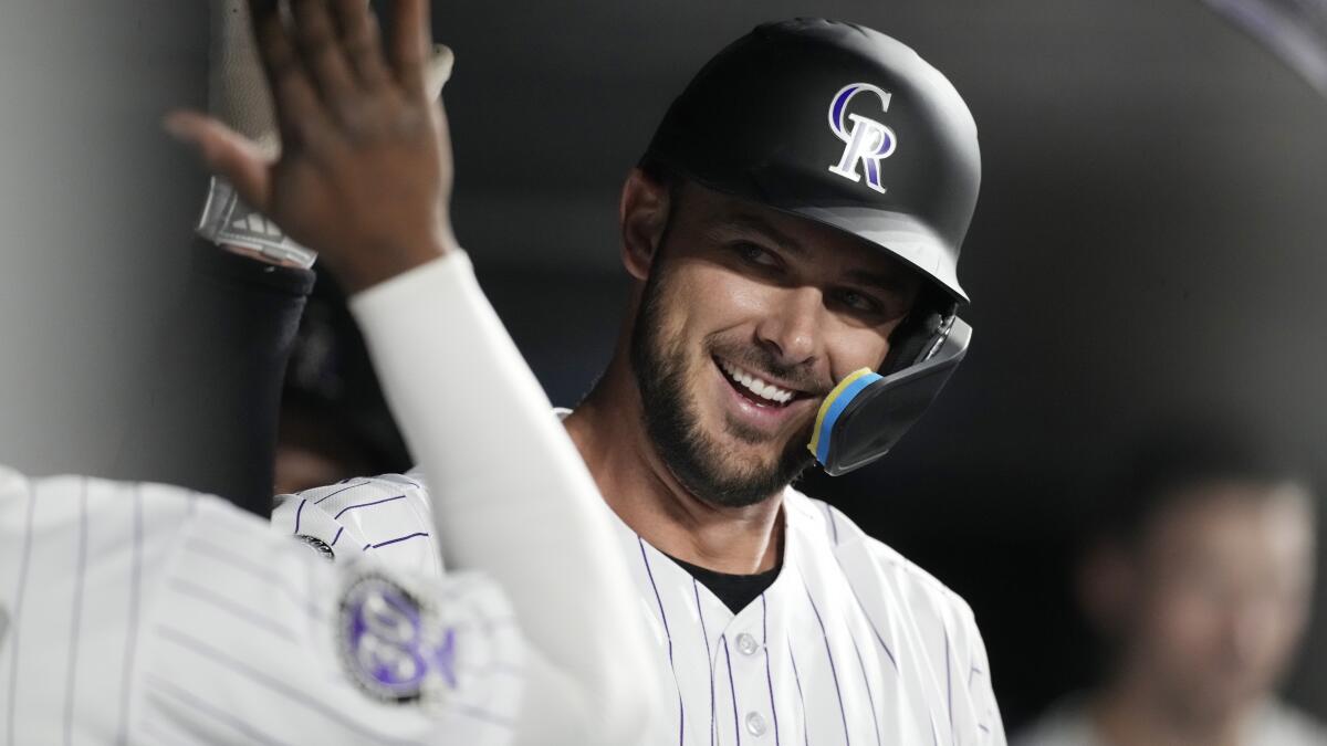 Bryant has 3 hits, Rockies beat Bucs 2-0 in 5th straight win