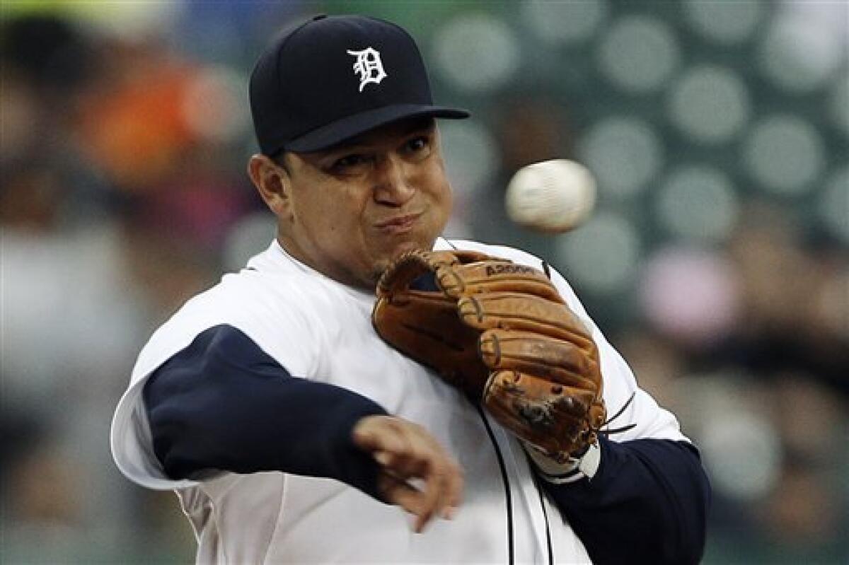 Tigers' Cabrera chasing triple crown