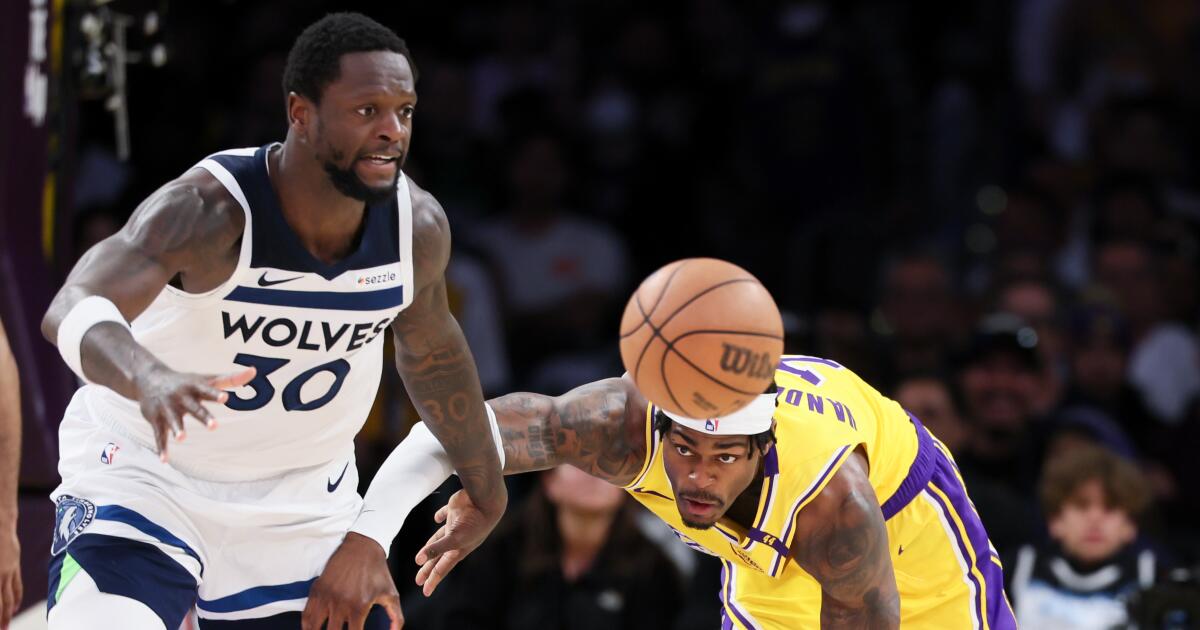 Plaschke: Lakers find some true grit just when they needed it for Game 2