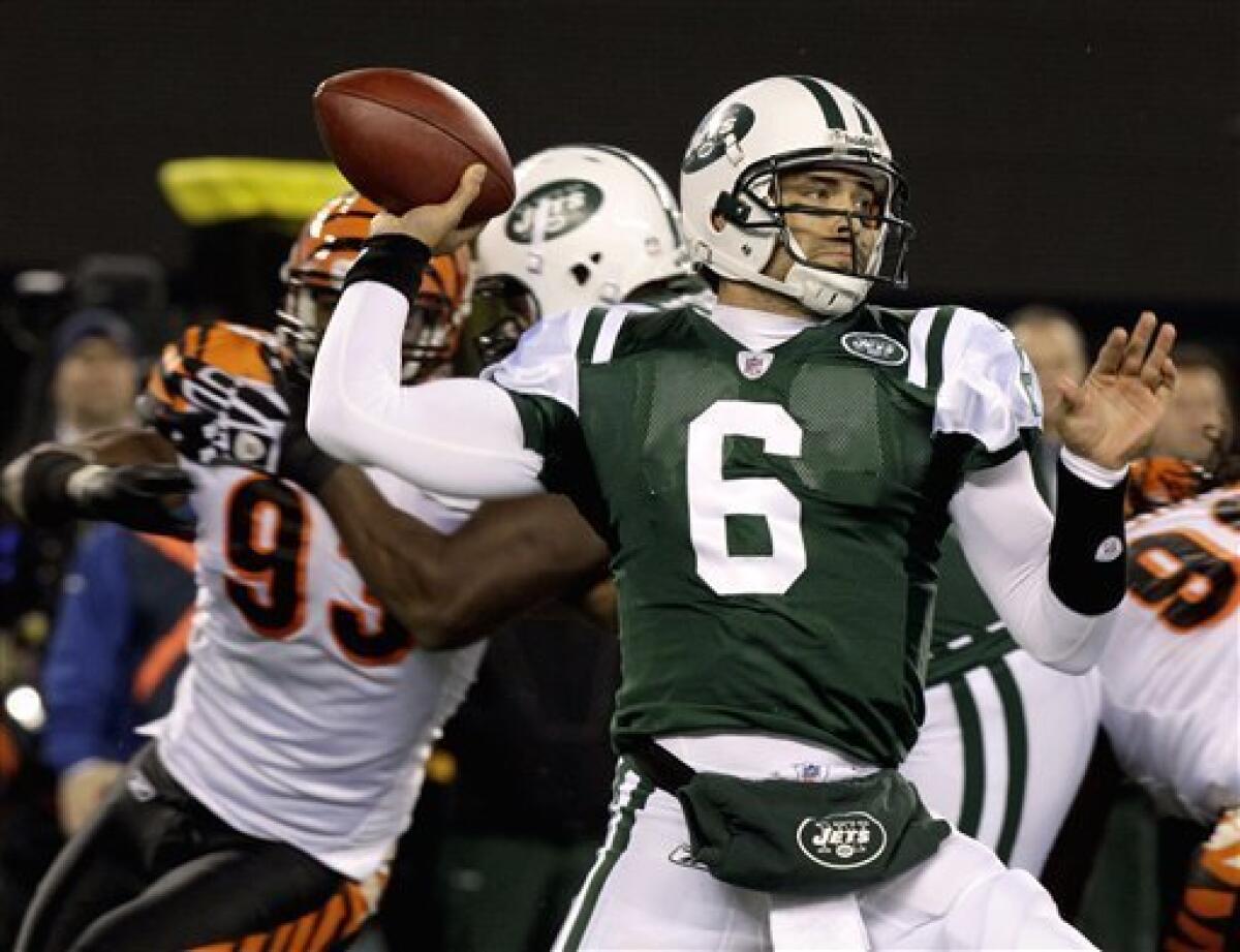 Do-It-All Smith leads Jets past Bengals 26-10 - The San Diego