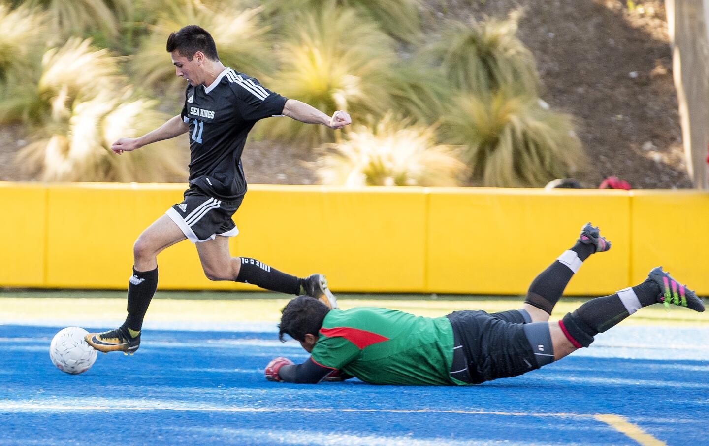 Corona del Mar vs. Santa Ana in a first round CIF Southern Section Division 1 playoff game