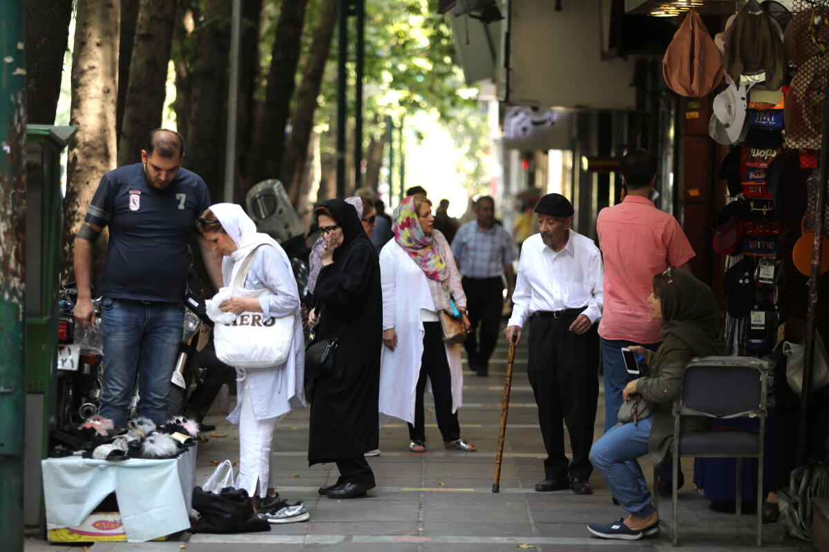 Iran Middle Class Middle-class Iranians resort to buying rotting produce as U.S ...