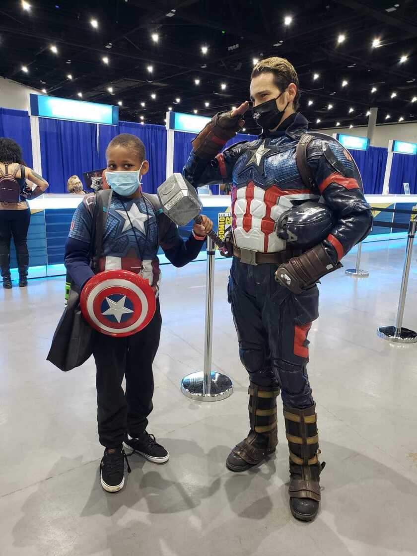 Forget The Movie Stars Fandom Cosplay Rule At Scaled Down San Diego Comic Con The San Diego Union Tribune