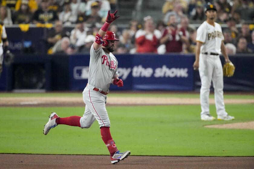 Drury, Padres rally to beat Nola, Phillies 8-5, tie NLCS 1-1