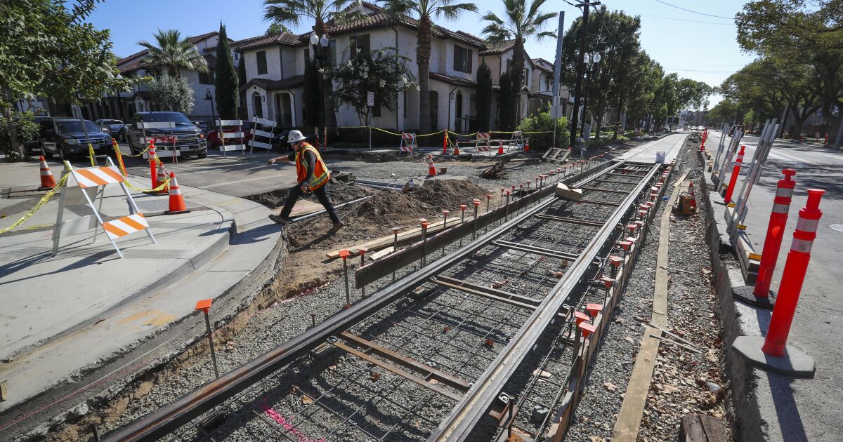 Will Santa Ana streetcar fast track gentrification? Will Santa Ana streetcar fast track gentrification?