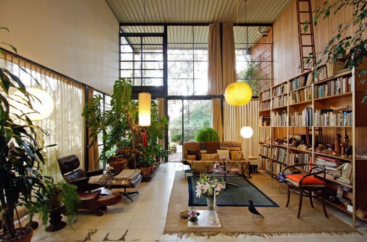 A private picnic on the grounds of the famed Eames House in the Pacific Palisades can be followed by a tour of the home and studio.
