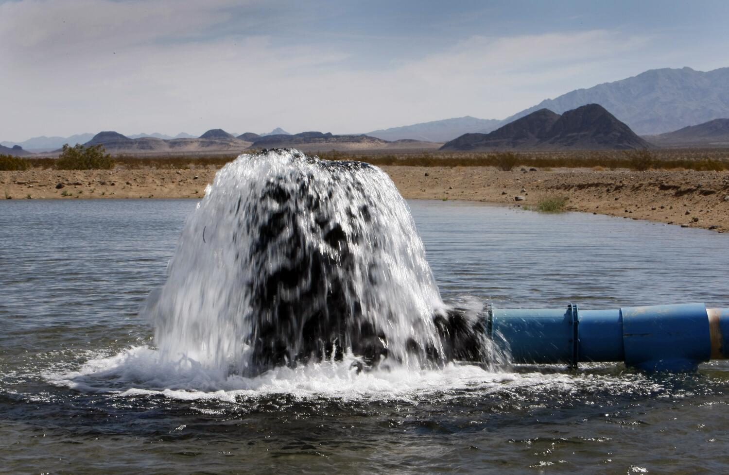 Trump administration clears path for controversial Mojave Desert water pipeline