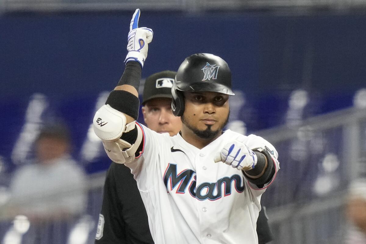 Miami Marlins' Luis Arraez set up for record-breaking year