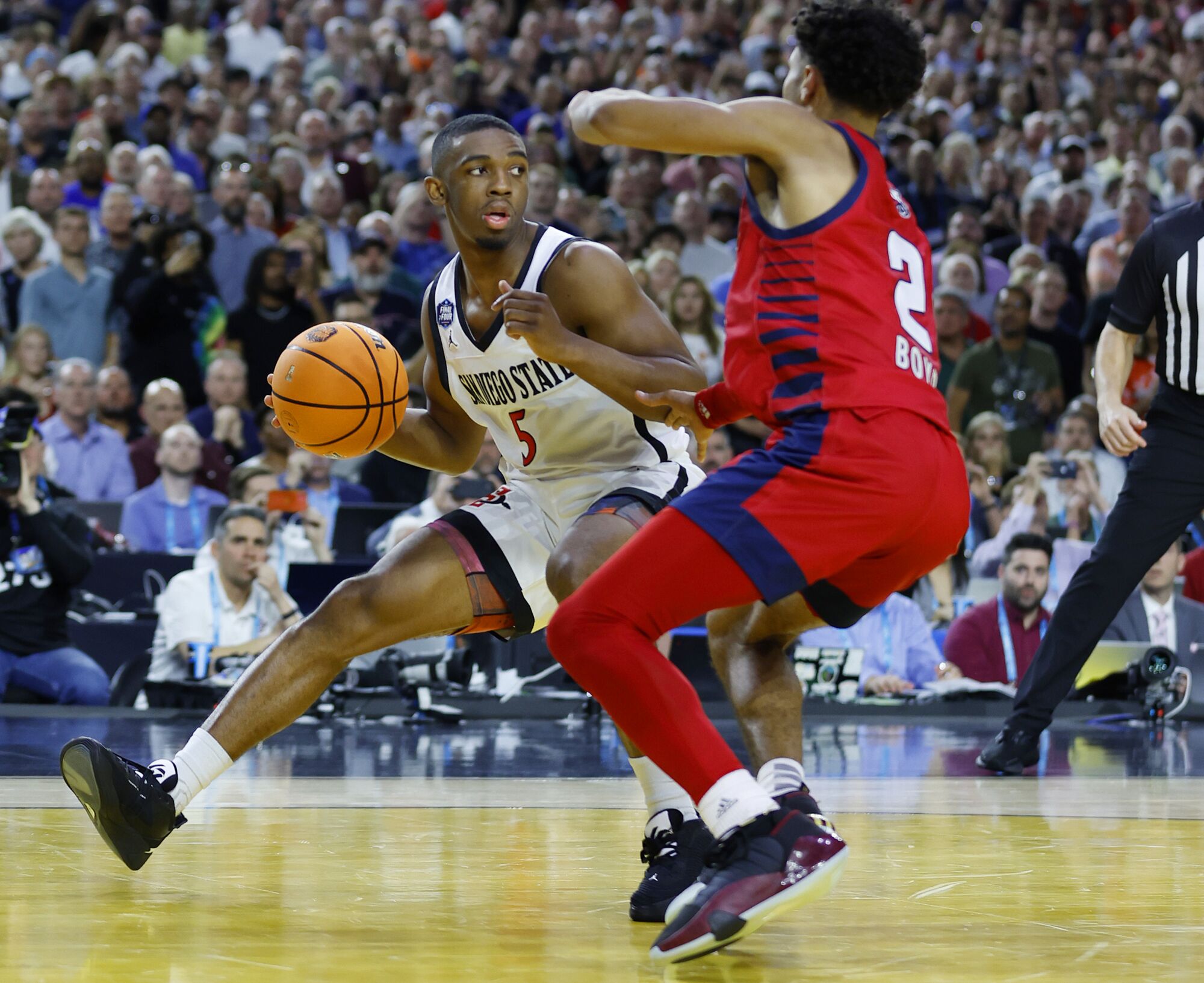 Buzzer-beater, backstory make Lamont Butler the face of this year's Buzzer-beater, backstory make Lamont Butler the face of this year's
