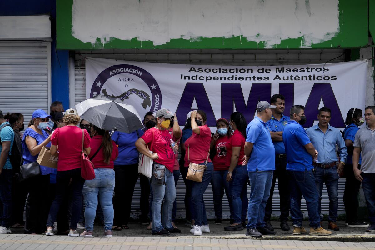 Panama teachers end long strike that set off wider protests - The San Diego  Union-Tribune