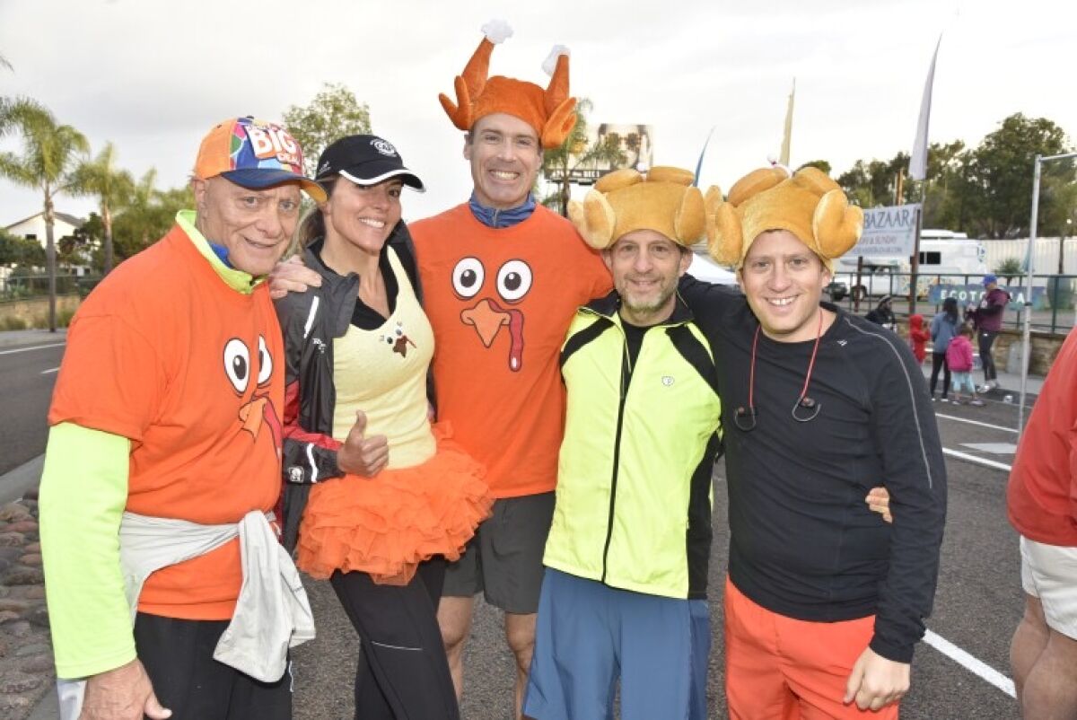 Participants in the 2019 Turkey Trot