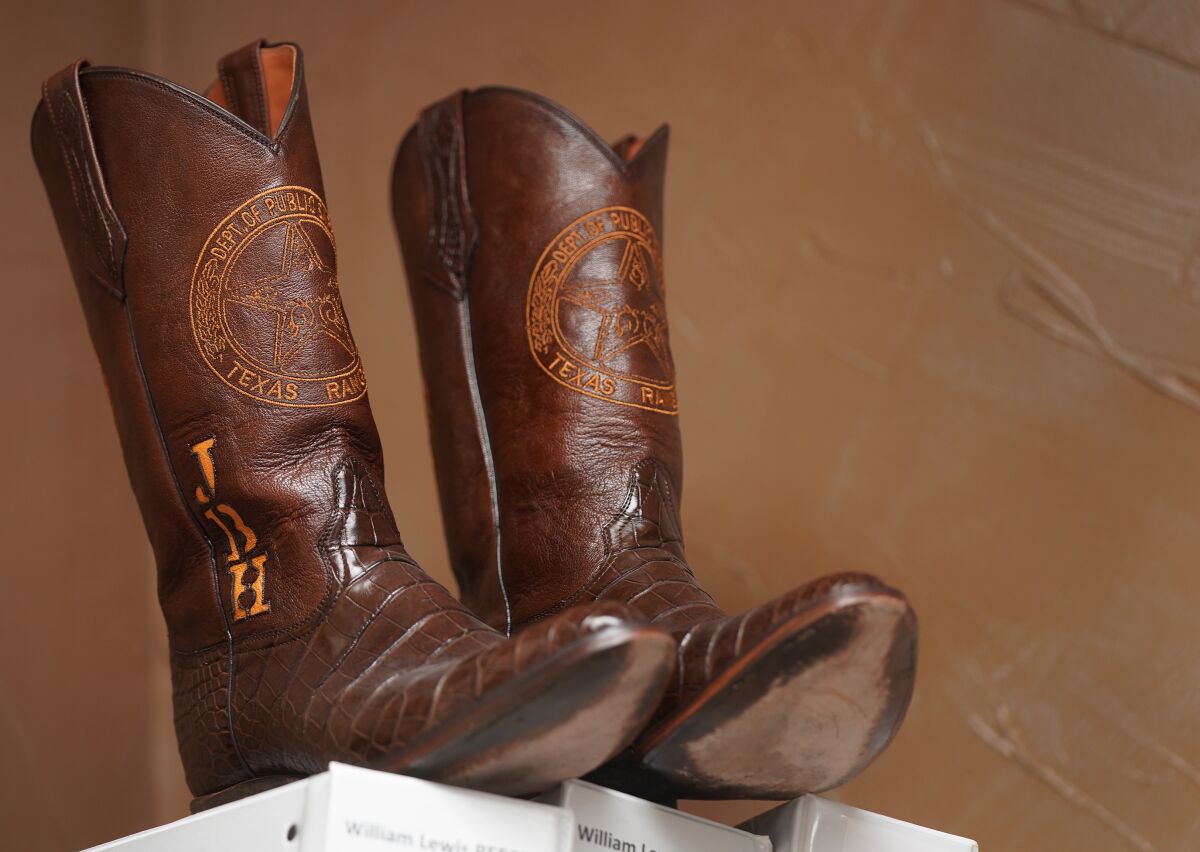 Texas Rangers boots
