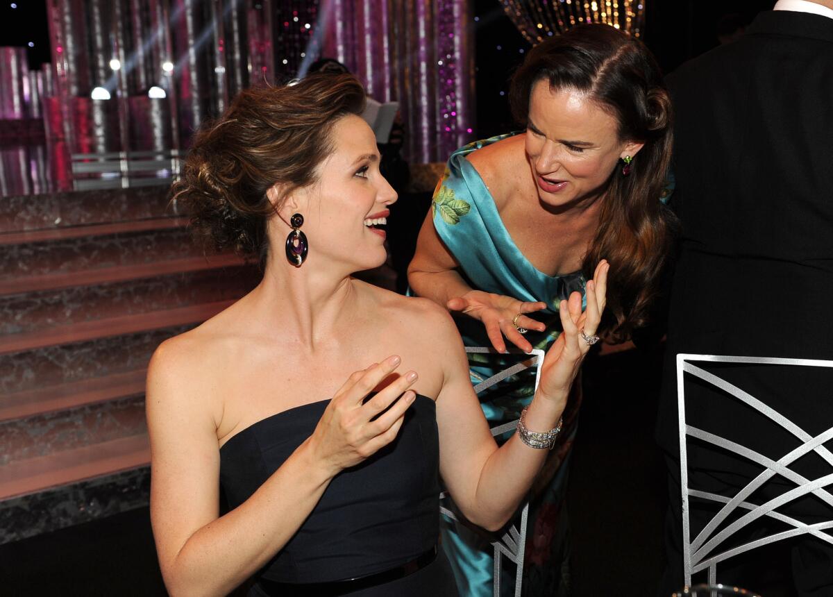 Jennifer Garner, left, chats with Juliette Lewis at the 20th annual Screen Actors Guild Awards.