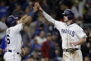 Padres sweep Cubs; win four games in a row