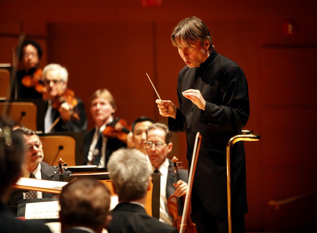 Esa-Pekka Salonen conducs the Los Angeles Philharmonic at the Walt Disney Concert Hall on Oct. 26, 2014.