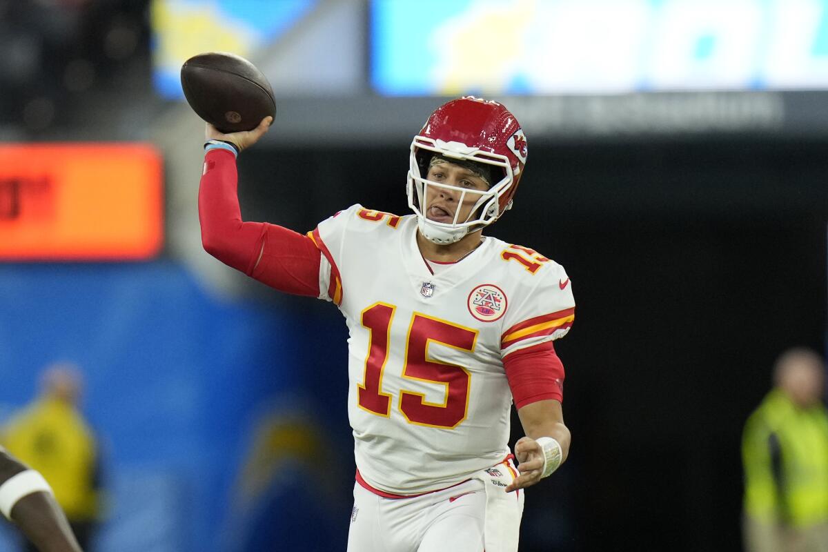 Kansas City Chiefs quarterback Patrick Mahomes passes during the first quarter.