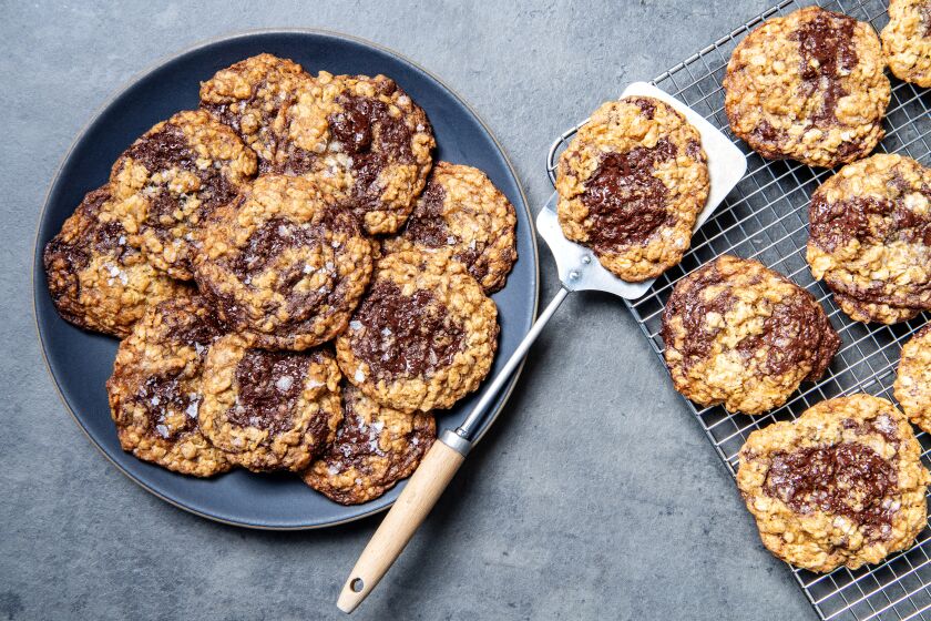 LOS ANGELES, CA-August 29, 2019: Chocolate Chunk Oatmeal Cookies on Thursday, August 29, 2019. (Mariah Tauger / Los Angeles Times / prop styling by Nidia Cueva )