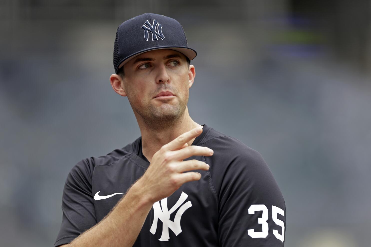 Andy Pettitte of New York Yankees caps career with complete-game