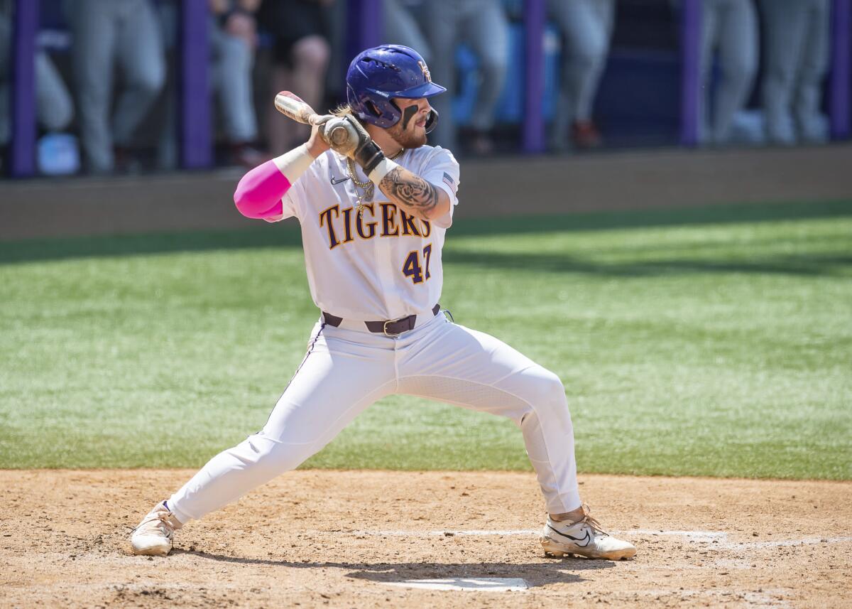 UNC Baseball Faces a Tough Task in Super Regional