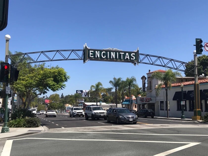 The Encinitas sign above South Coast Highway 101.
