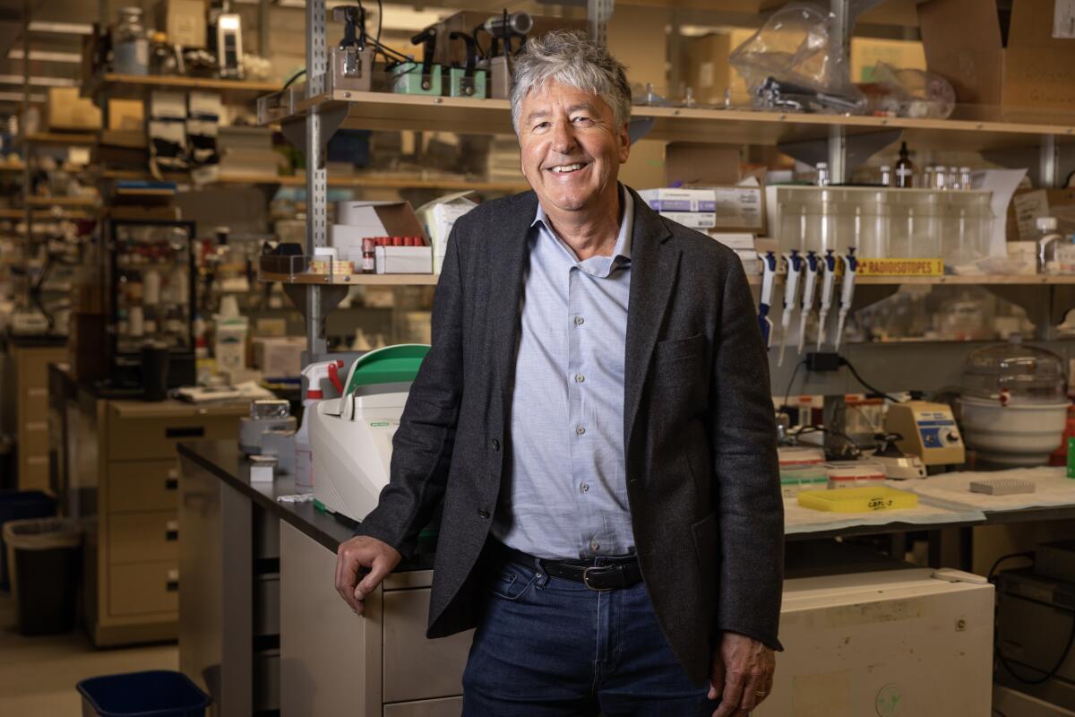 Gerald Joyce has been appointed as the new president of the Salk Institute for Biological Studies in La Jolla.