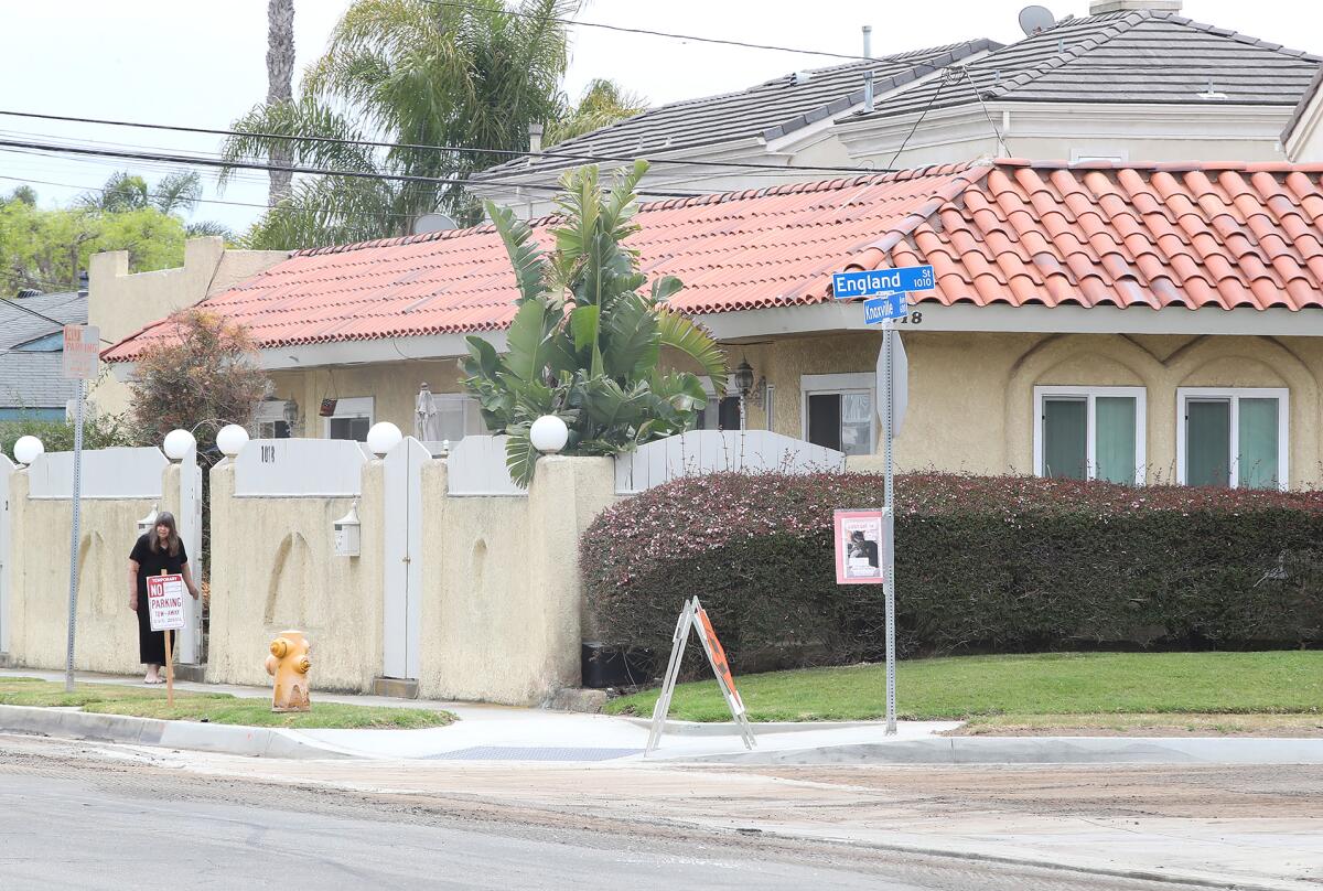 Huntington Beach police are investigating an apparent homicide that took place Friday on the 1100 block of England Street.