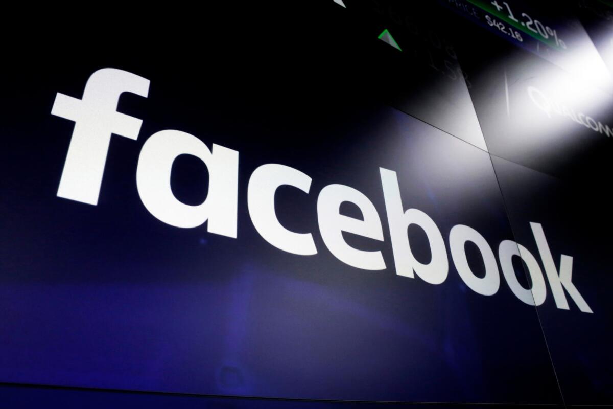 Facebook pagará a usuarios que distribuyan información.