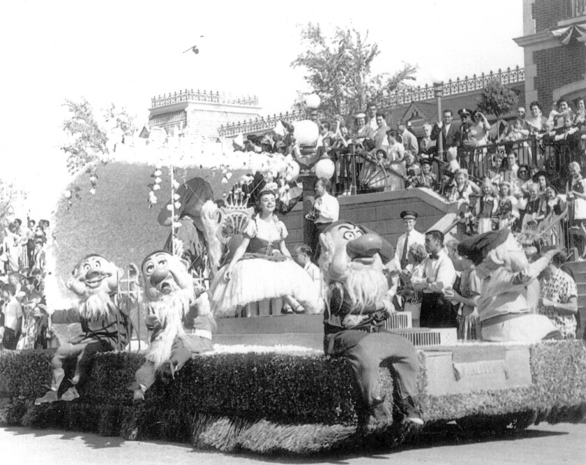 JoAnn Killingsworth as Snow White at Disneyland's 1955 opening. Killingsworth, a dancer and skater, has died at 91.
