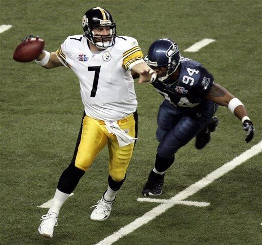 Ben Roethlisberger, Pittsburgh Steelers quarterback warms up at Super Bowl  XL featuring the Seattle Seahawks and the Pittsburgh Steelers at Ford Field  in Detroit, Mi., on February 5, 2006. (UPI Photo/John Angelillo