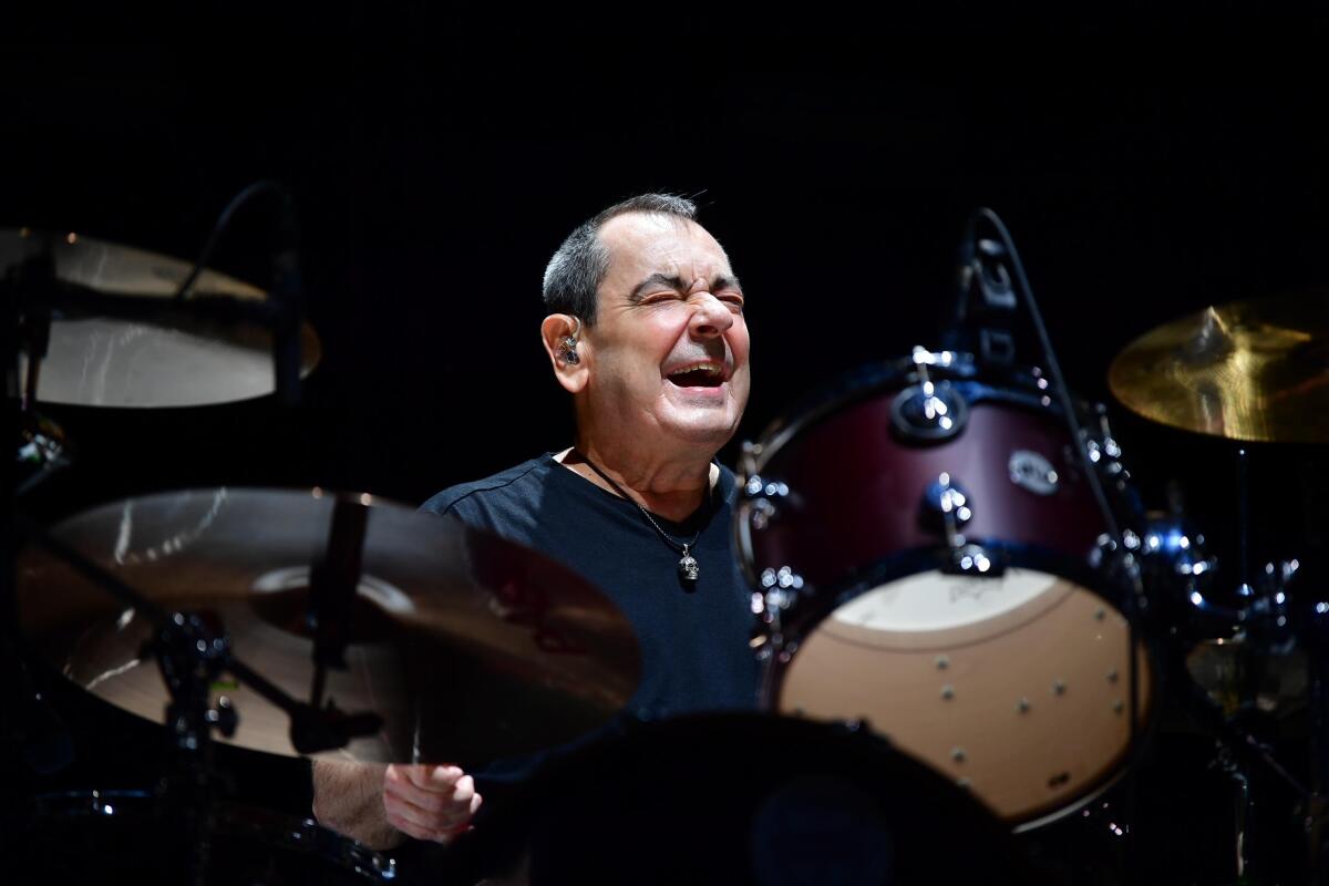 Javi Molina, baterista de Hombres G, durante su gira "40 Aniversario: 
