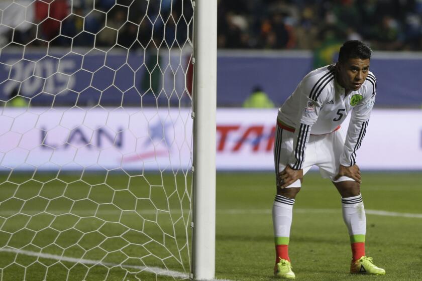 El mexicano Juan Carlos Medina, tras la derrota ante Ecuador.