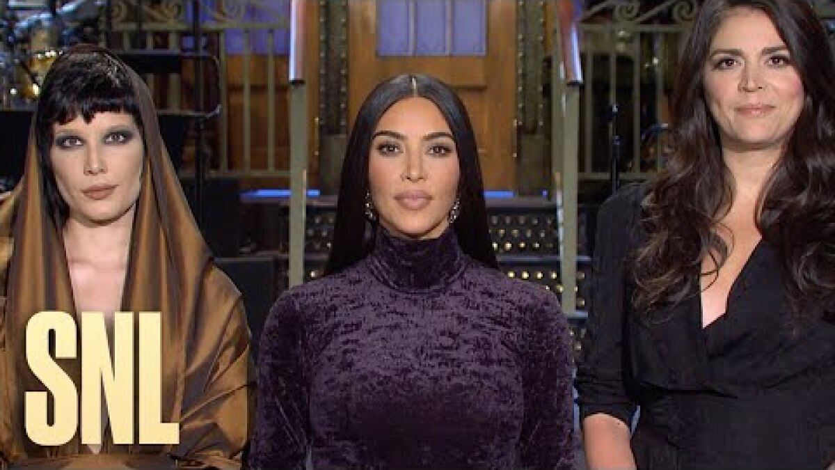 Snl Christmas Special 2021 Filmed How To Watch Kim Kardashian West Host Snl Featuring Halsey Los Angeles Times