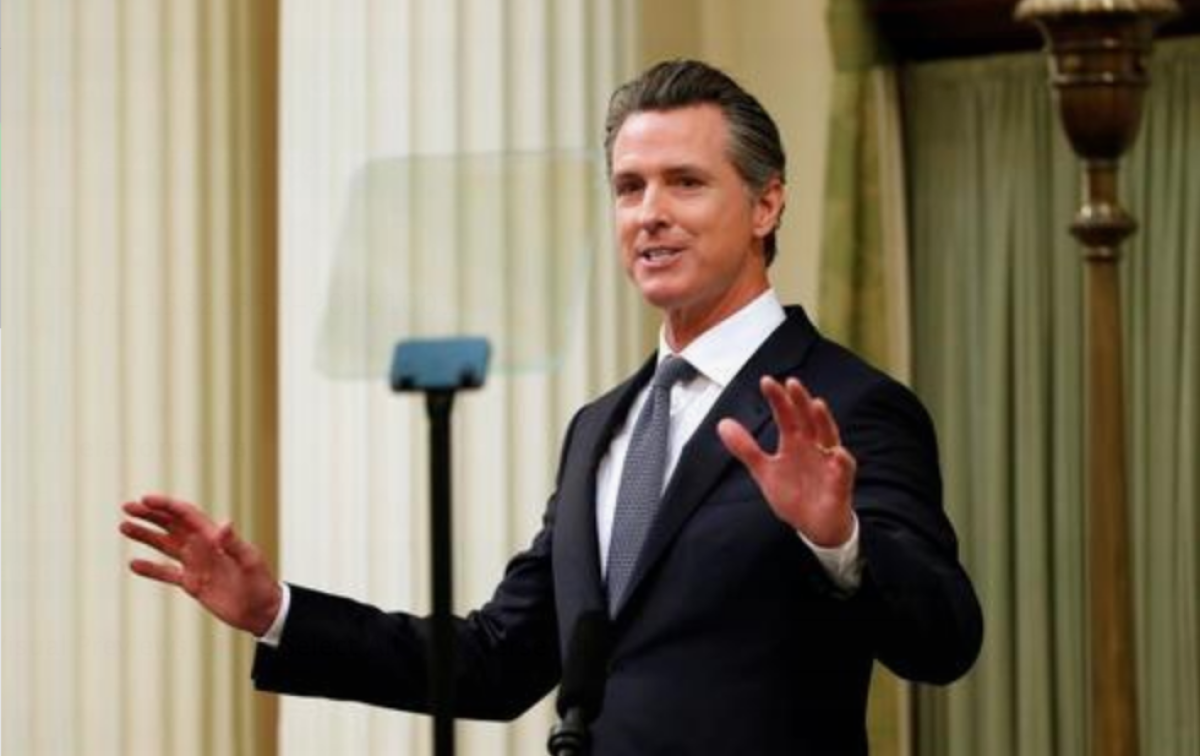 El gobernador de California, Gavin Newsom. EFE/JOHN G. MABANGLO/Archivo