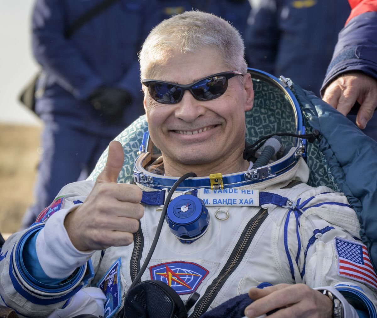 NASA astronaut Mark Vande Hei giving a thumbs-up