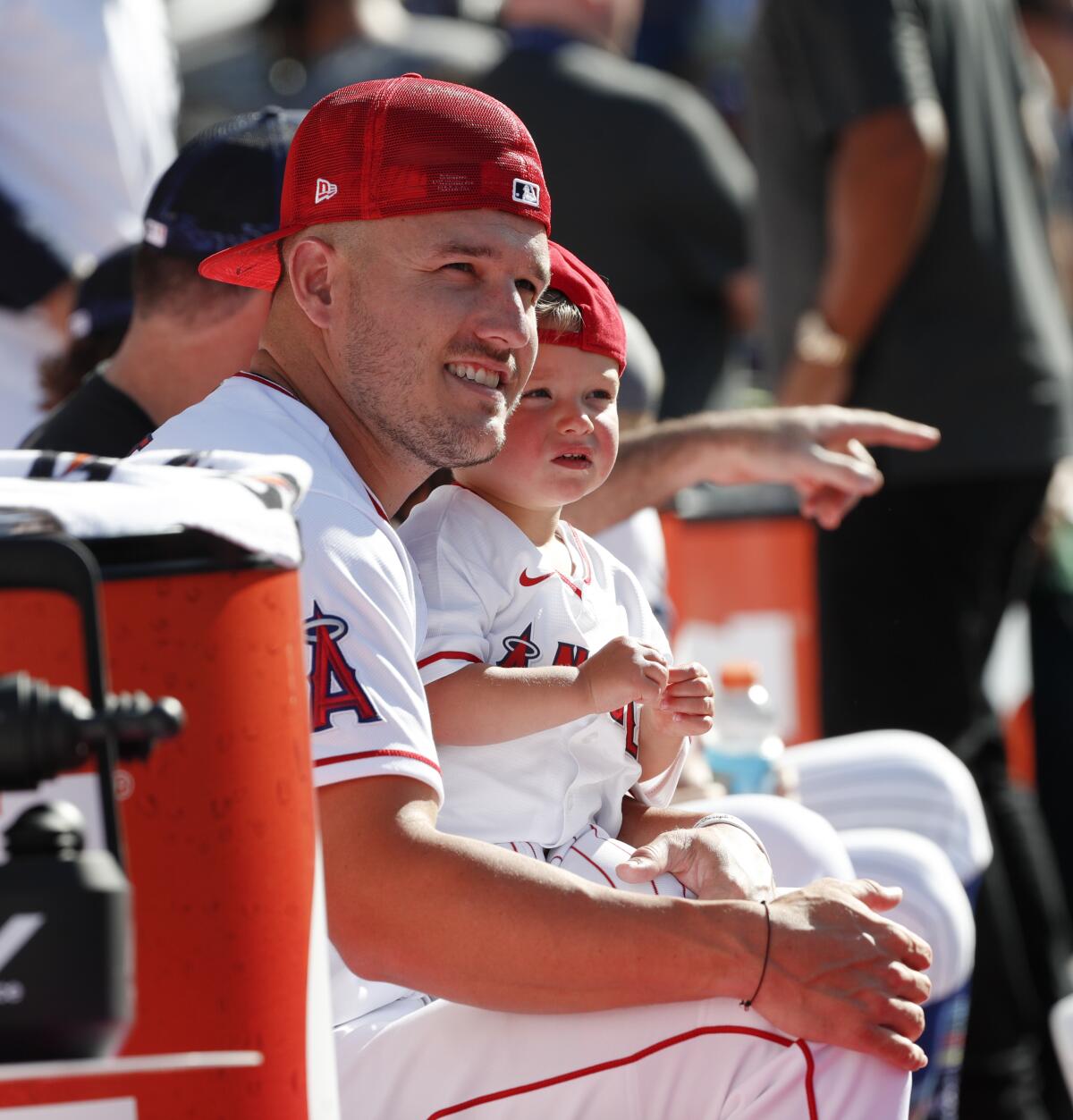 Mike Trout watches the 2022 MLB All-Star Game home run derby with his son, Beckham, at Dodger Stadium on July 18.