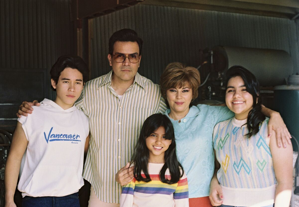 A "family portrait" of the young Quintanilla family on set. 
