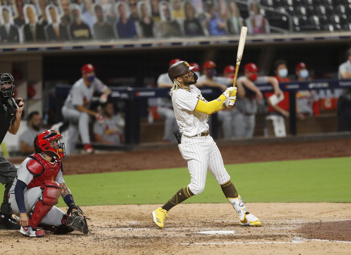 Homers from Jake Cronenworth and Manny Machado help lift Padres past  Dodgers in Game 2 of NLDS - The Boston Globe