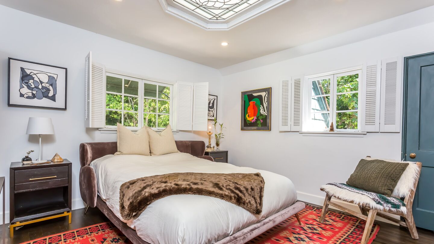Loretta Swit's onetime home in Hollywood Hills West | Hot Property