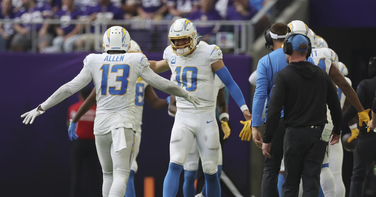 Sorting Out the Crowded Los Angeles Chargers Wide Receivers Room