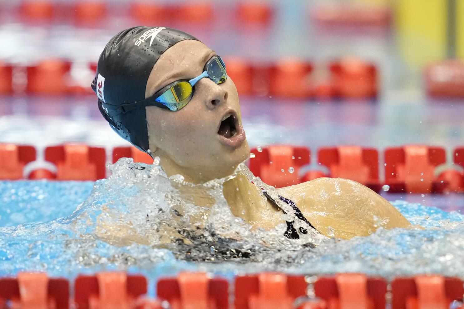 Summer McIntosh held off 400m freestyle podium, Titmus sets new world  record