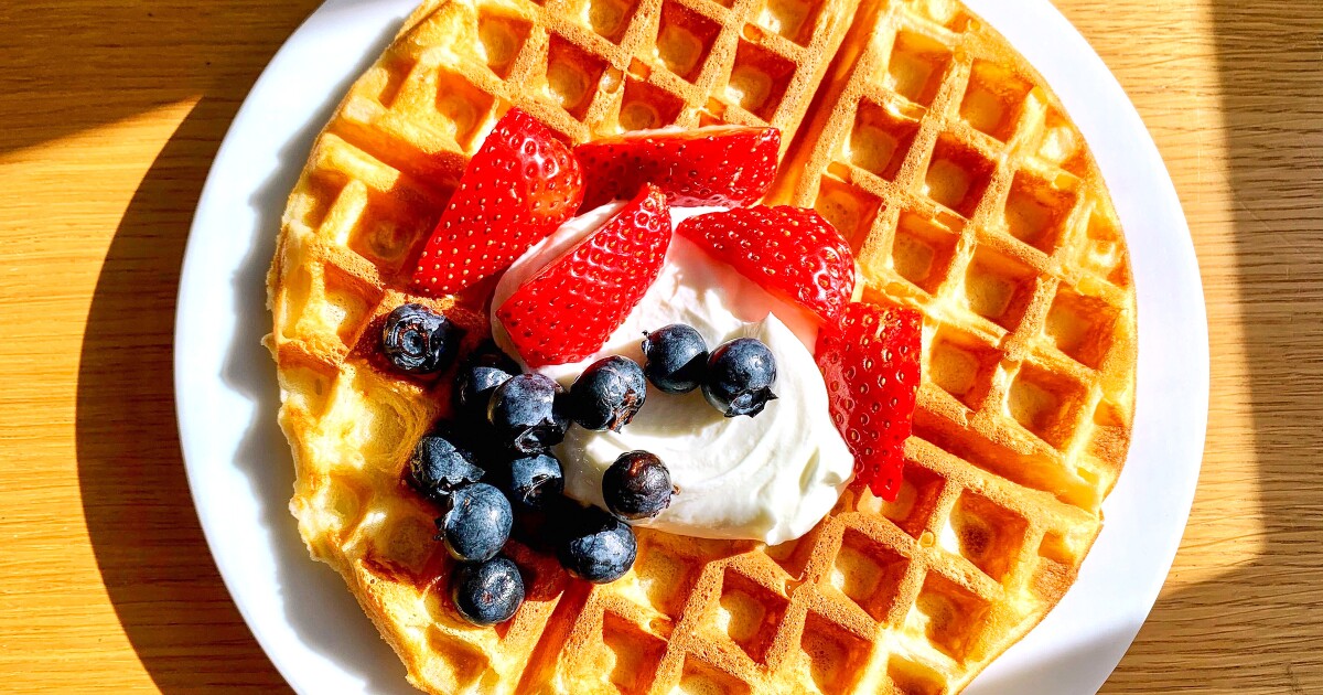 Crisp Everyday Waffles Recipe - Los Angeles Times