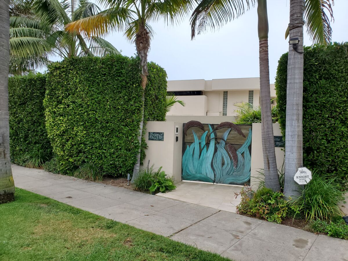 Ville Sur Mer is in the Lower Hermosa neighborhood of La Jolla.