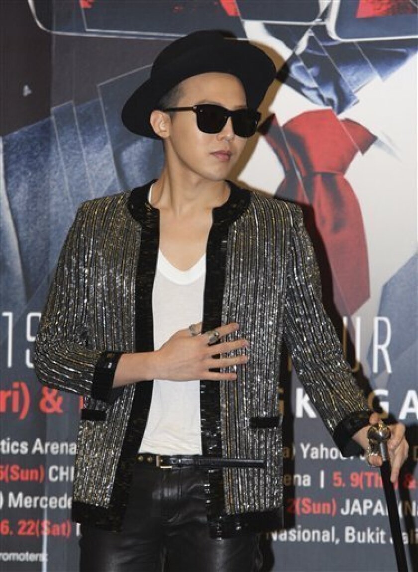K Pop S G Dragon Eager For Challenge Of Solo Tour The San Diego Union Tribune