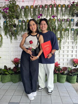 Mayuree and Nitchakan Muangjareun
