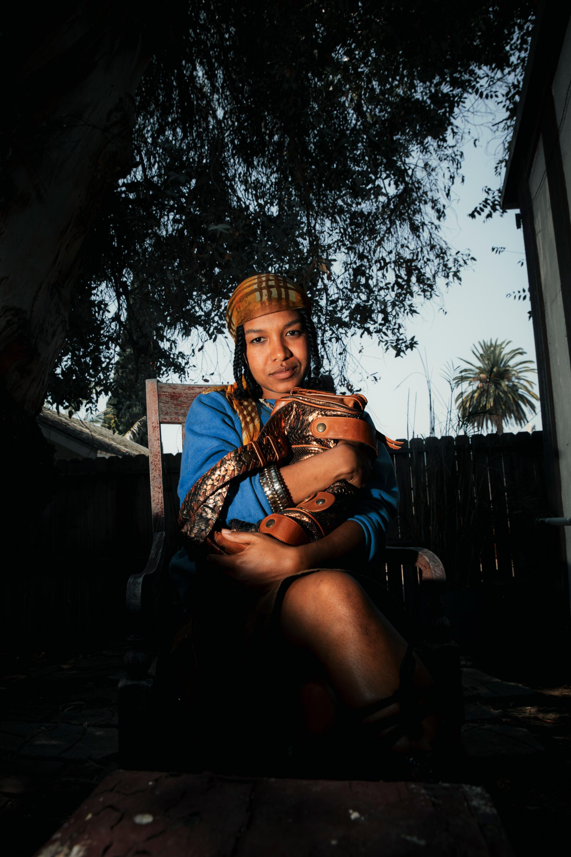Kamullah Tumas is the Dev. Thomas, a vingezing Indian wear, Queen Belt, Clare Silvudo Fake and Brook Beans.
