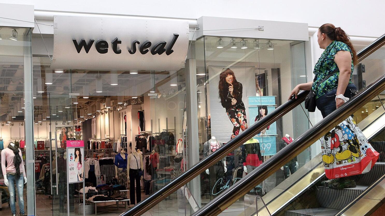 Shopping Until 2 A.M. at Forever 21 - WSJ