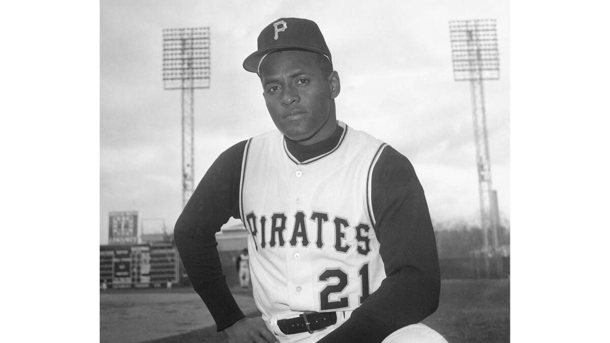 Rangers, MLB honor late Hall of Famer Roberto Clemente with